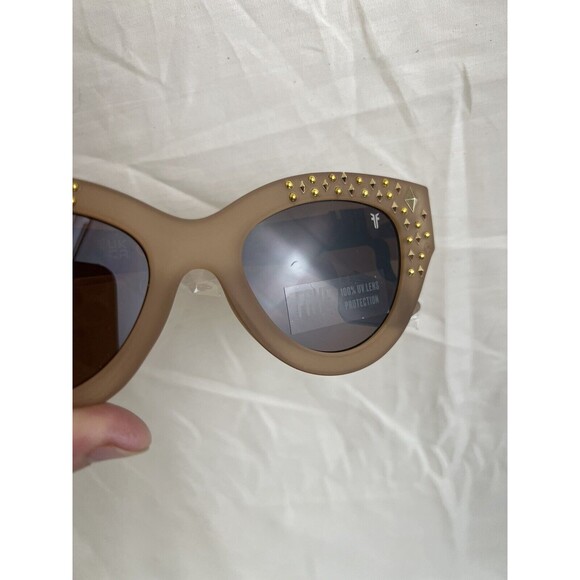Frye & Co. 1021 GOLD  Square Cat Eye Studded Bulky Sunglasses NWT MSRP $149 - Picture 9 of 9